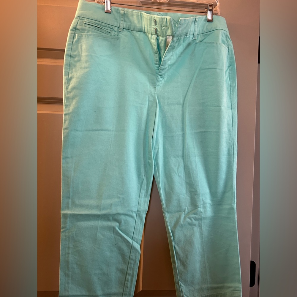 CAPRIS NEW size 12 Sea Green